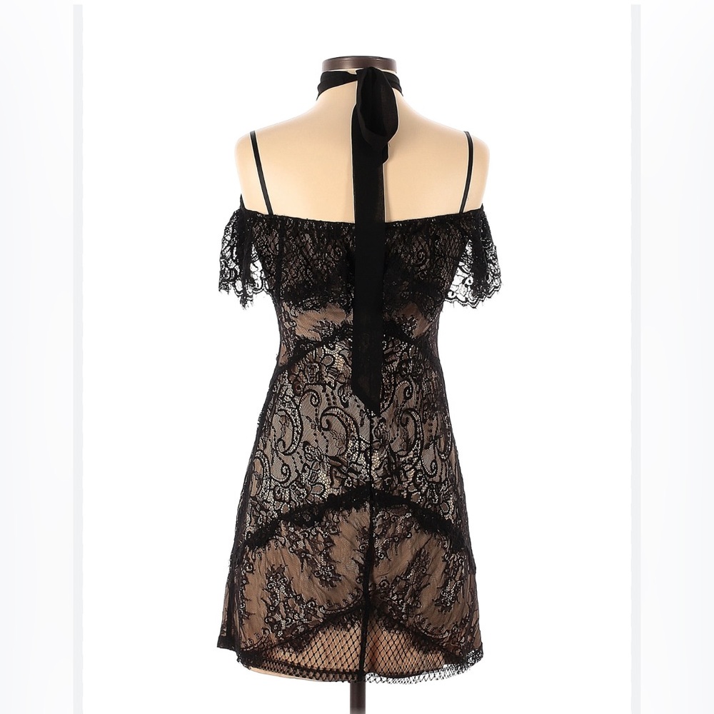 Bebe 100% nylon solid black cocktail dress size 8 32.75 length 30.5” chest